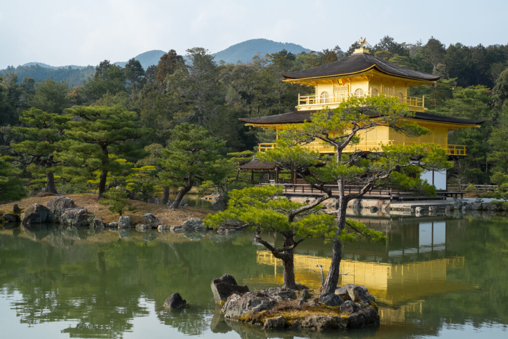 A picture of the Golden Pavillion temple in Kyoto, Japan.